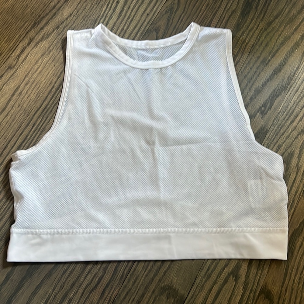 Nike Mesh Cropped Tank